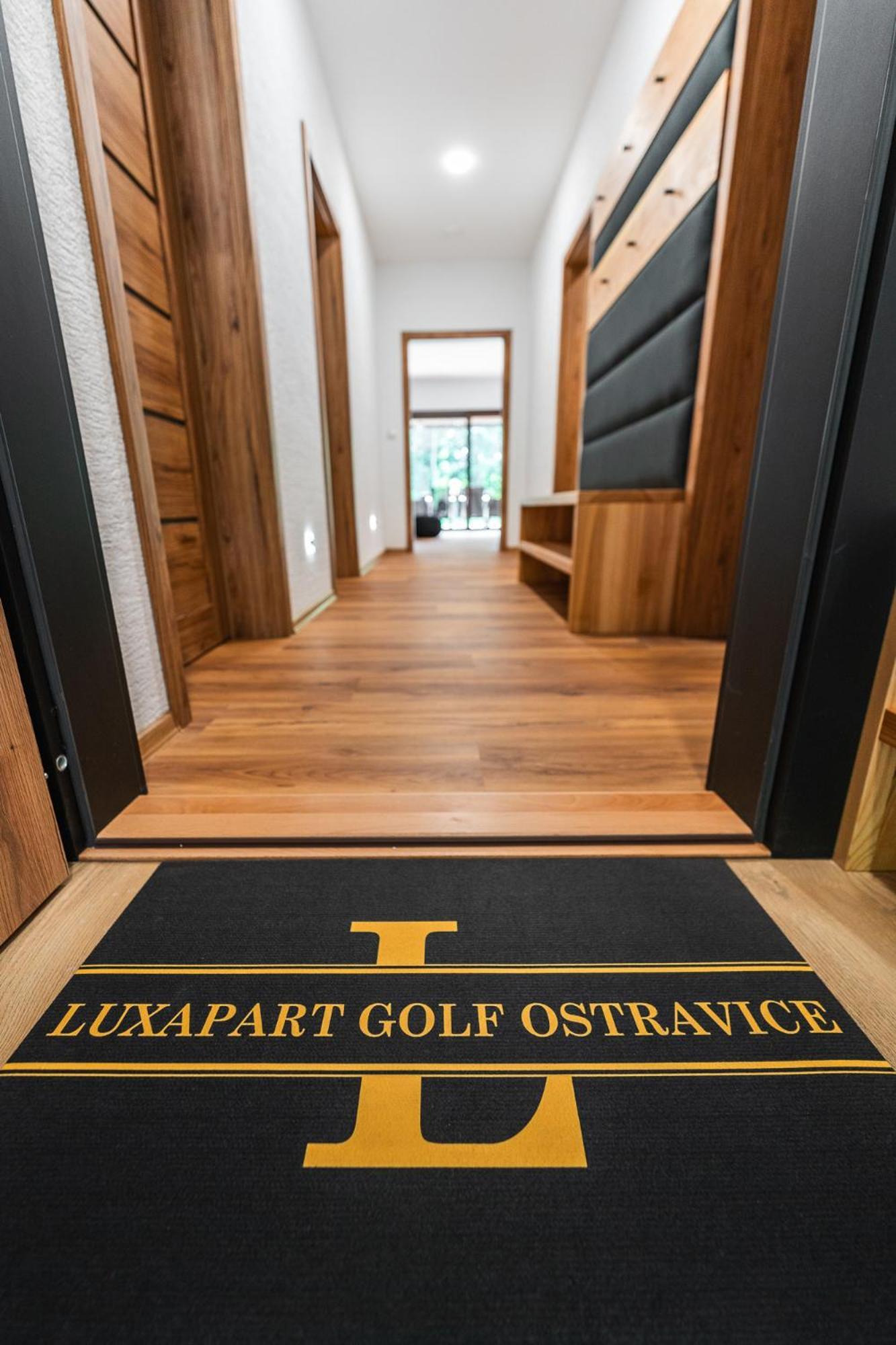 Luxapart Golf Ostravice Εξωτερικό φωτογραφία