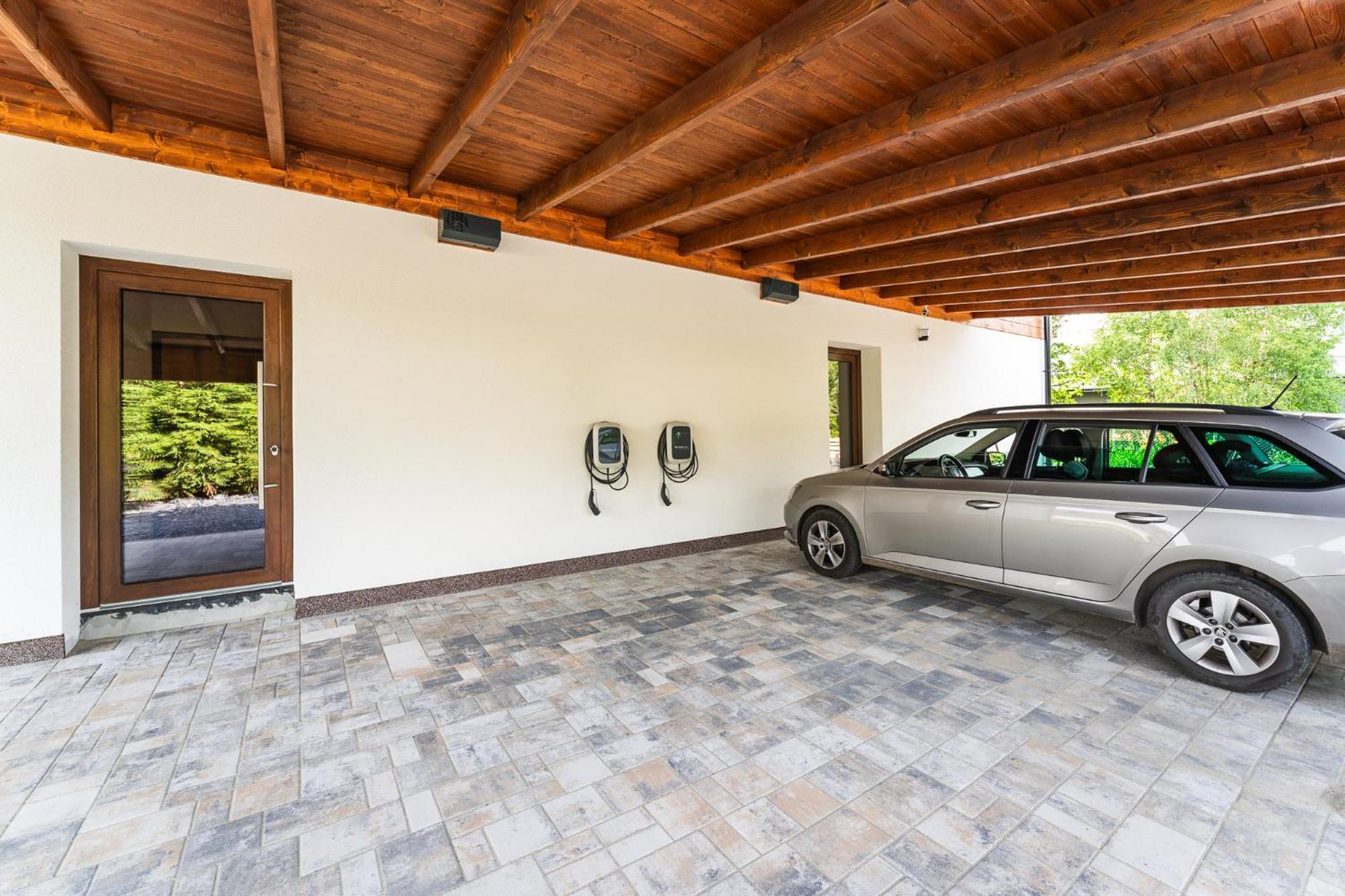 Luxapart Golf Ostravice Εξωτερικό φωτογραφία